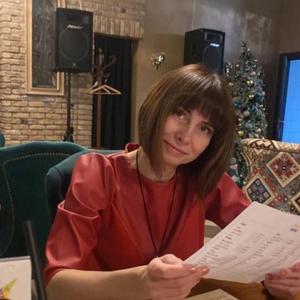 Девушки в Калининграде: Наталья, 40 - ищет парня из Калининграда