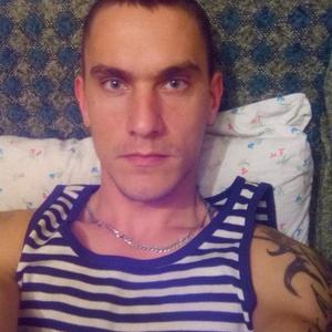 Парни в Зеленокумске: Евгений, 29 - ищет девушку из Зеленокумска