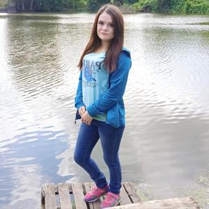 Девушки в Перми: Elena, 27 - ищет парня из Перми