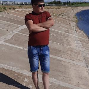 Парни в Елабуге (Татарстан): Максим, 28 - ищет девушку из Елабуги (Татарстан)