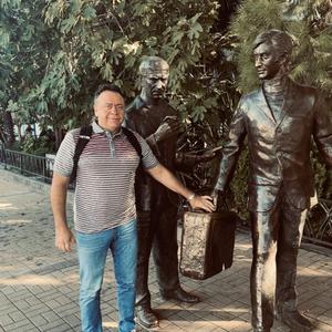 Парни в Новокузнецке: Александр, 63 - ищет девушку из Новокузнецка