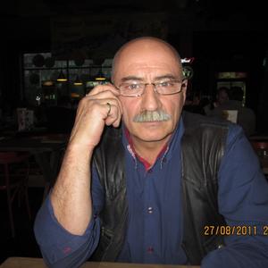 Парни в Мурманске: Георгий Давтян, 71 - ищет девушку из Мурманска