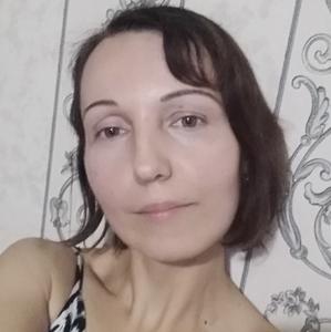 Девушки в Таганроге: Галина, 44 - ищет парня из Таганрога