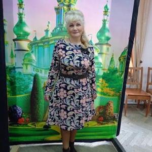 Ольга, 69 лет, Луга