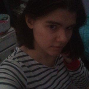 Девушки в Омске: Софа, 19 - ищет парня из Омска