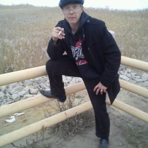Парни в Якутске: Александр, 57 - ищет девушку из Якутска