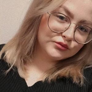 Арина, 24 года, Новосибирск