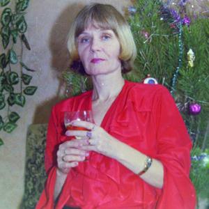 Лора, 73 года, Тольятти