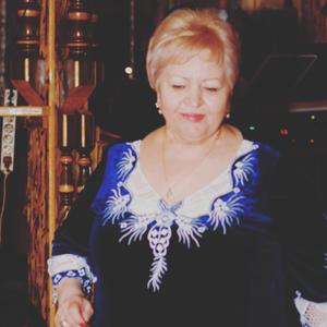 Людмила, 69 лет, Москва
