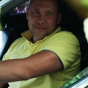 Парни в Череповце: Pavel, 39 - ищет девушку из Череповца