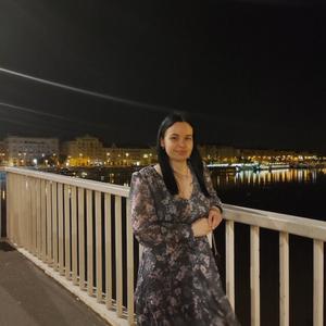 Девушки в Budapest: Катерина, 34 - ищет парня из Budapest