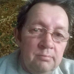 Павел, 66 лет, Иркутск