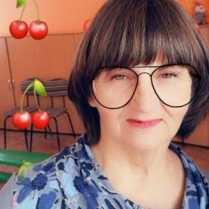 Девушки в Прокопьевске: Татьяна, 67 - ищет парня из Прокопьевска