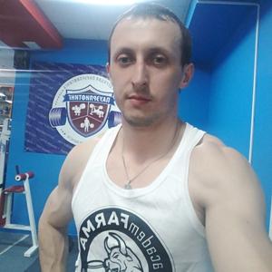 Игорь, 34 года, Бердск