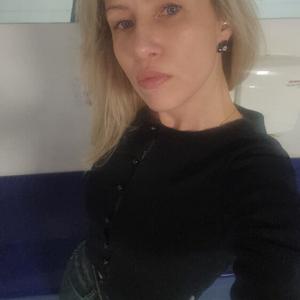 Lena, 40 лет, Екатеринбург