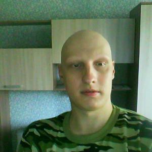 Dmitriy, 36 лет, Волхов