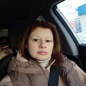Девушки в Челябинске: Nadya, 41 - ищет парня из Челябинска
