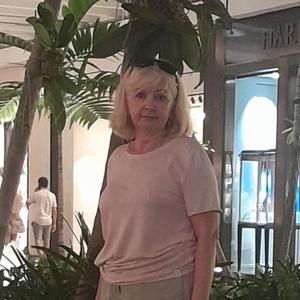 Lena, 58 лет, Москва