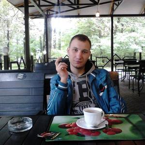 Илья, 31 год, Брянск