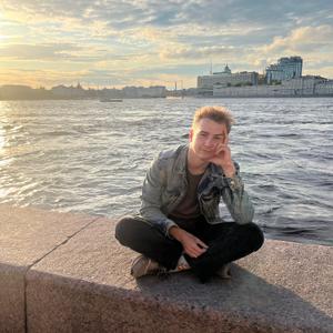 Дима, 22 года, Курск
