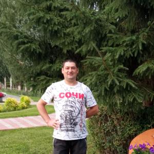 Парни в Омске: Виталя, 30 - ищет девушку из Омска