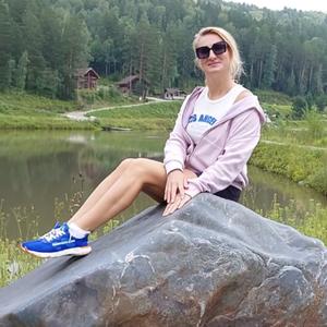 Девушки в Новосибирске: Екатерина, 38 - ищет парня из Новосибирска