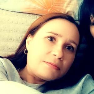 Девушки в Павлодаре (Казахстан): Анна, 37 - ищет парня из Павлодара (Казахстан)