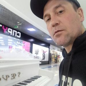 Парни в Оренбурге: Игорь, 42 - ищет девушку из Оренбурга