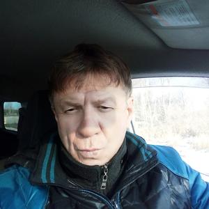 Виталий, 58 лет, Амурск