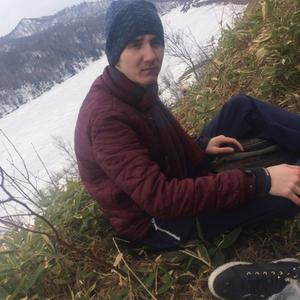 Парни в Холмске: Андрей, 24 - ищет девушку из Холмска