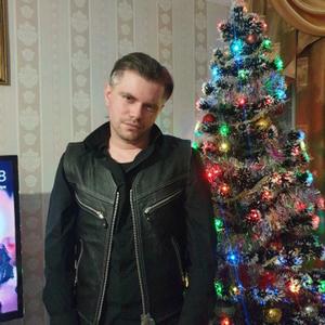 Парни в Магадане: Андрей, 36 - ищет девушку из Магадана