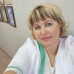 Девушки в Ангарске: Татьяна, 41 - ищет парня из Ангарска