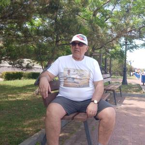 Олег, 62 года, Москва