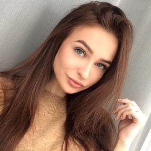 Алена, 22 года, Омск