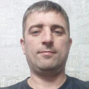 Парни в Арсеньеве: Артур, 41 - ищет девушку из Арсеньева