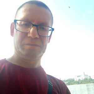 Олег, 52 года, Пермь