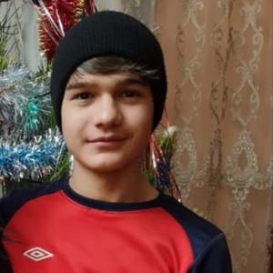 Парни в Моздоке (Северная Осетия): Алан, 19 - ищет девушку из Моздока (Северная Осетия)
