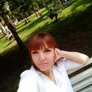 Девушки в Омске: Надежда, 30 - ищет парня из Омска