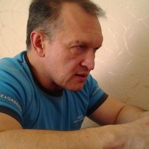 Парни в Нальчике: Руслан Нальчик, 52 - ищет девушку из Нальчика