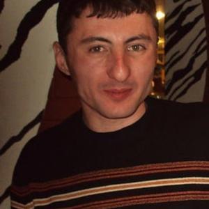 Парни в Бийске: Максим, 42 - ищет девушку из Бийска