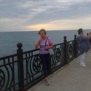 Девушки в Обнинске: Наталья, 53 - ищет парня из Обнинска