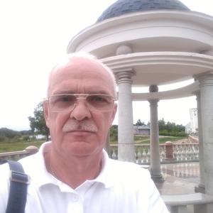 Виталий, 64 года, Биробиджан