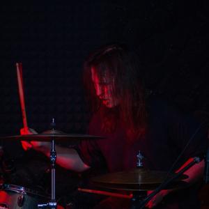 Лёня-барабанщик, 32 года, Уссурийск