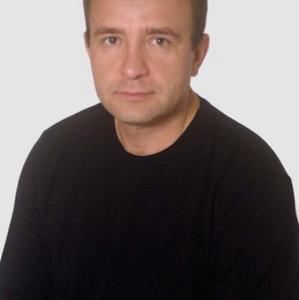 Александр, 59 лет, Новомосковск