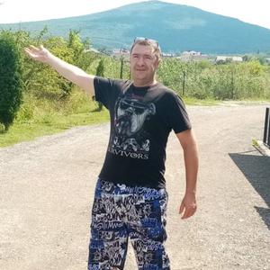 Парни в Георгиевске: Денис Михайлов, 43 - ищет девушку из Георгиевска