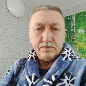 Парни в Ижевске: Сергей, 61 - ищет девушку из Ижевска