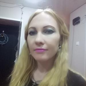 Девушки в Югорске: Алёна Коробицына, 41 - ищет парня из Югорска