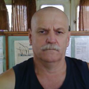 Валерий, 64 года, Астрахань
