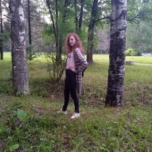 Девушки в Вологде: Анастасия, 24 - ищет парня из Вологды