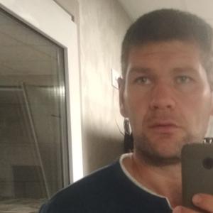 Парни в Нижнекамске: Сергей, 41 - ищет девушку из Нижнекамска